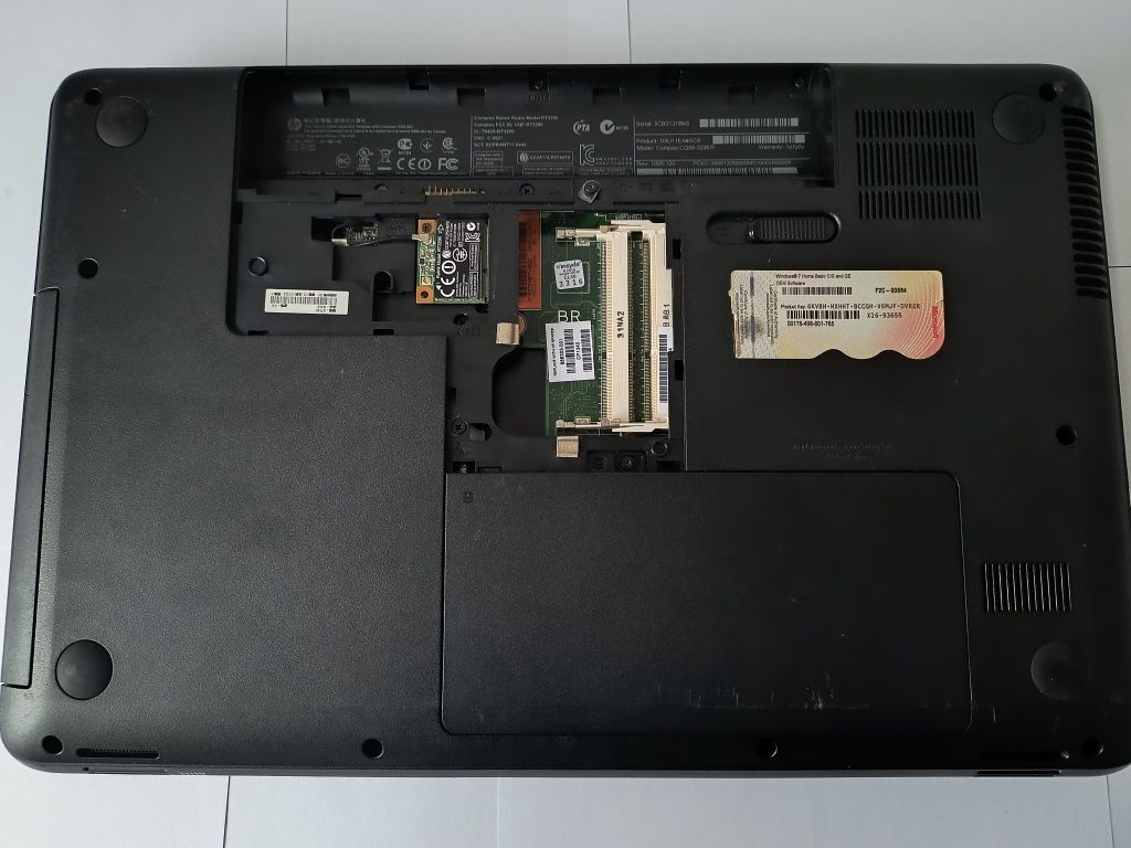 Laptopa HP COMPAQ CQ58