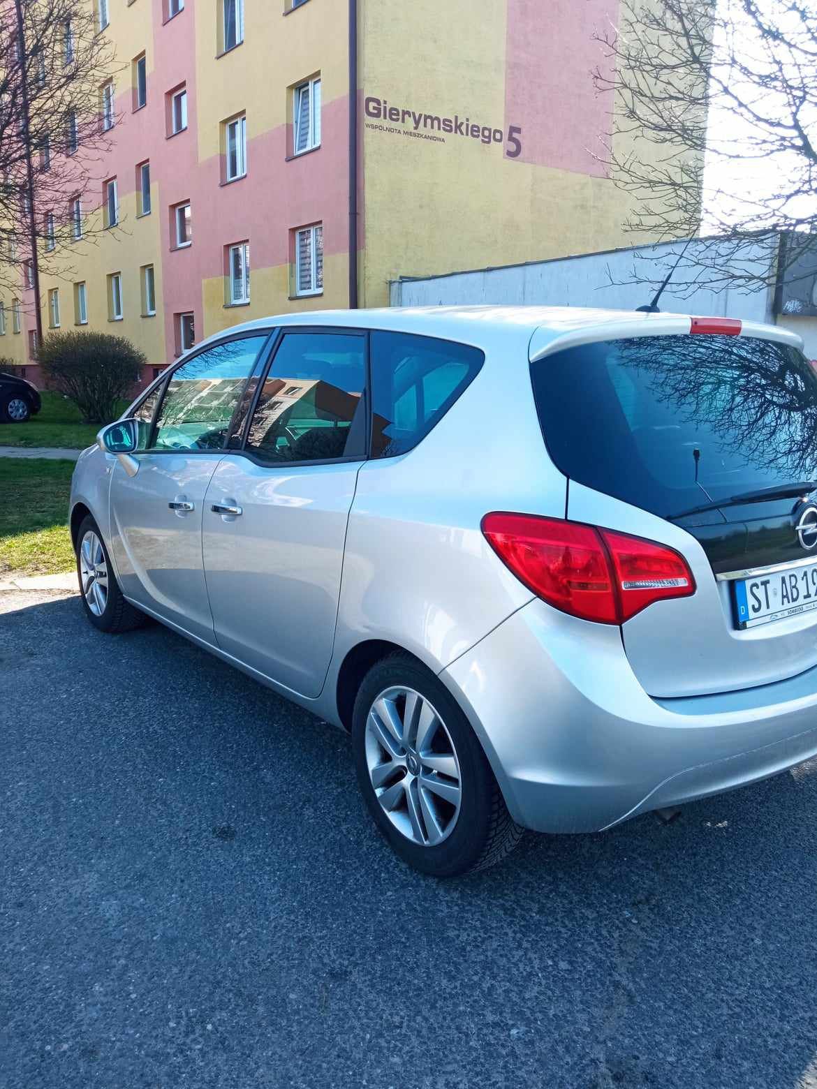 Opel Meriva 1,4 benzyna 2011