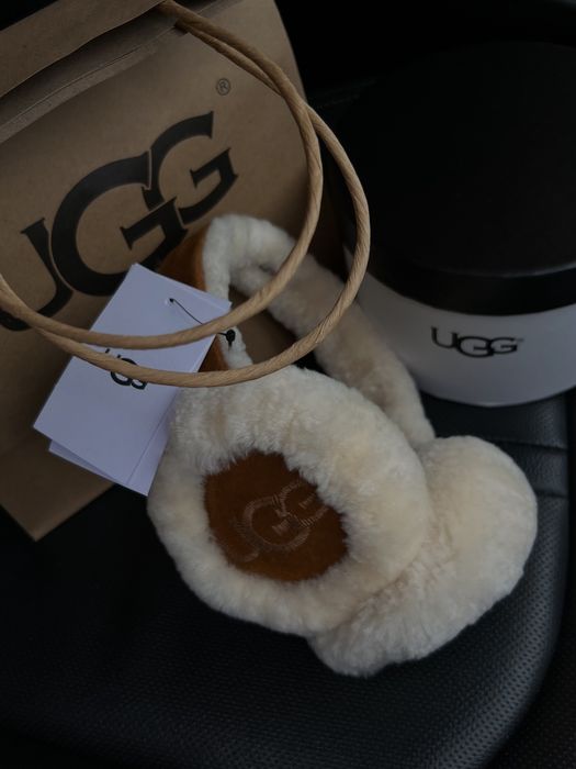 Навушники UGG з натурального хутра з подарунковим пакуваням