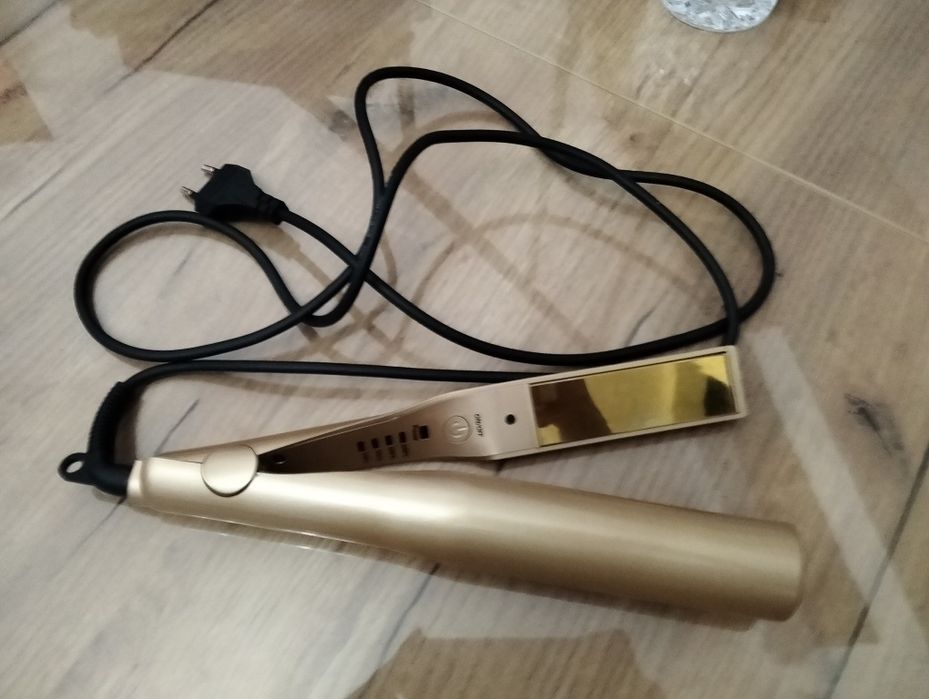 Prostownica do włosów