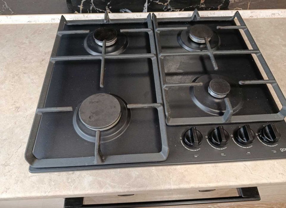 Продам 2х кв ремонтом газовый дом  ул Бочарова .