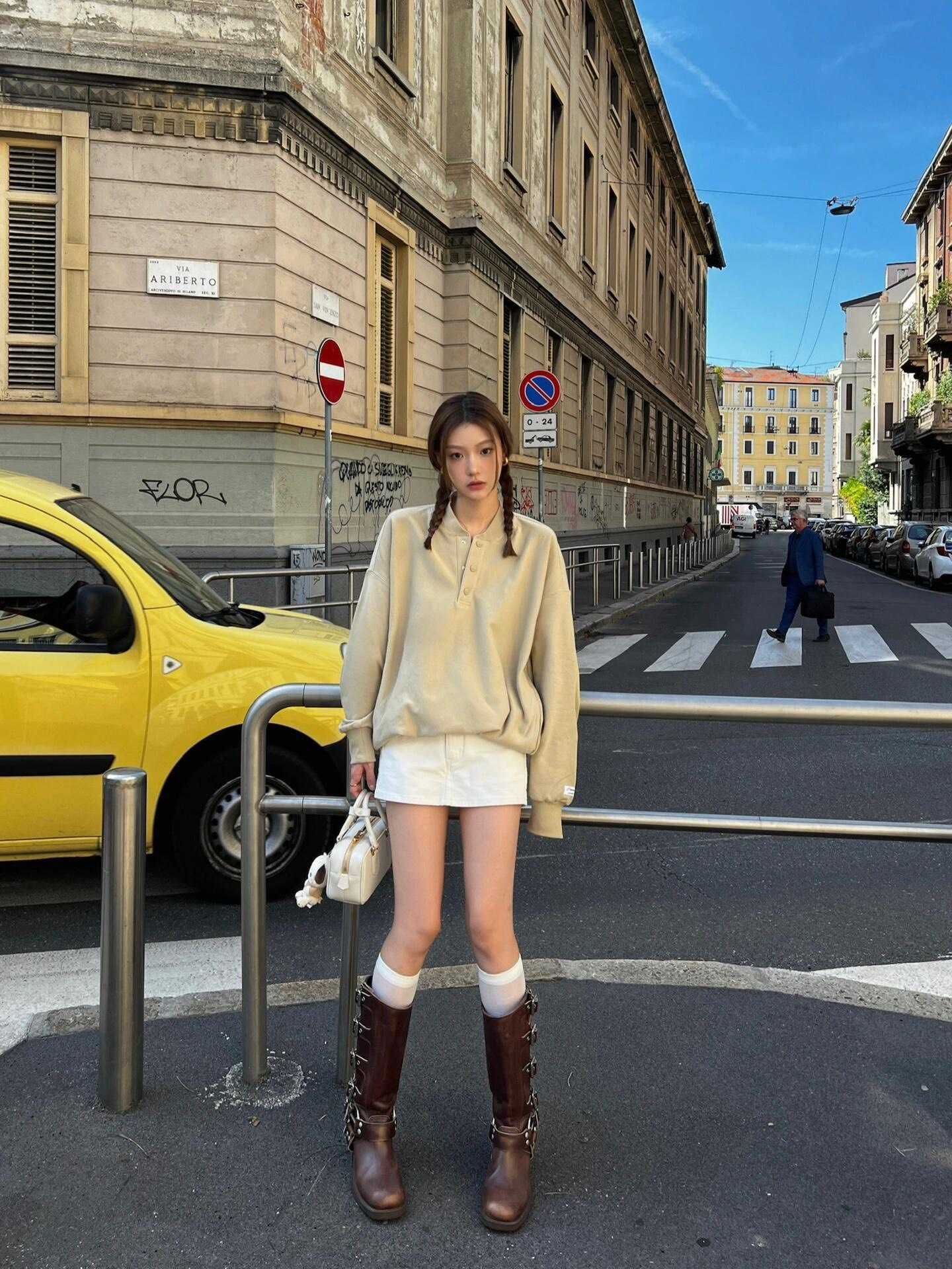 MiuMiu Biała Torebka 2025 - Luksusowy i Elegantny Design