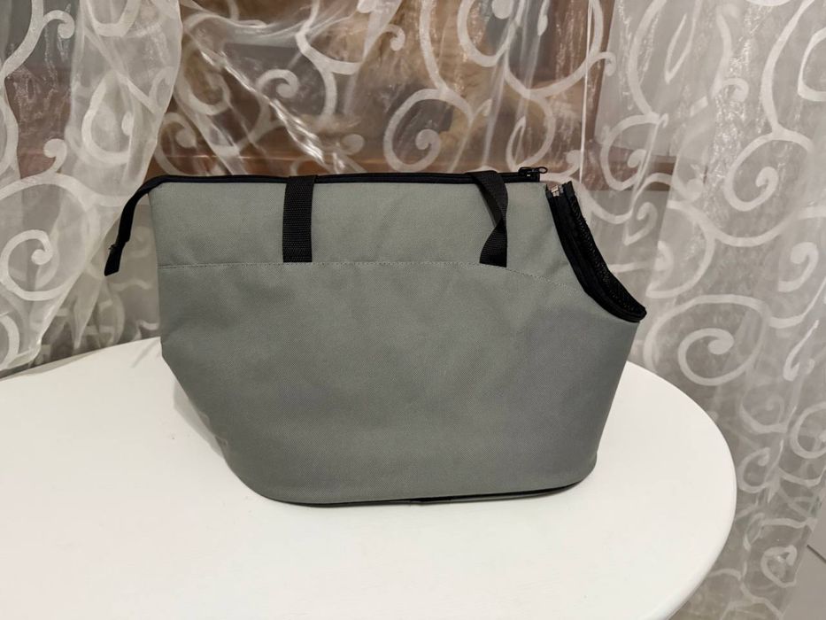 Переноска для котів та собак маленьких пород