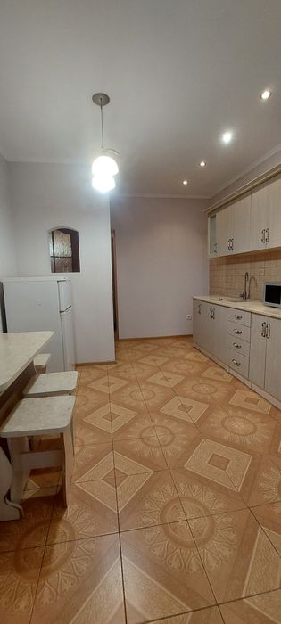 Квартира  біля автостанції для 2-4