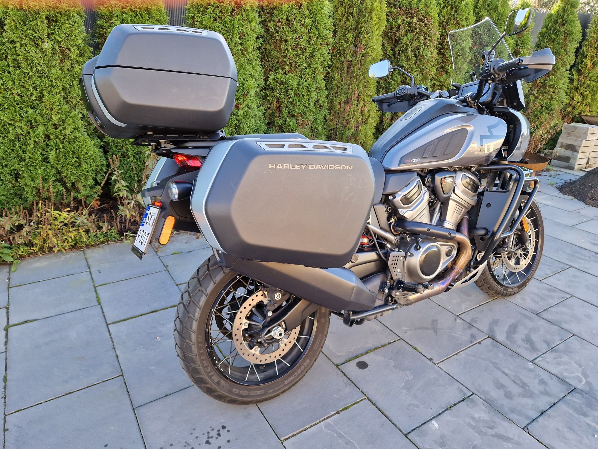 WYNAJEM Harley Davidson 1250 Pan America Wypozyczalnia RENT HD