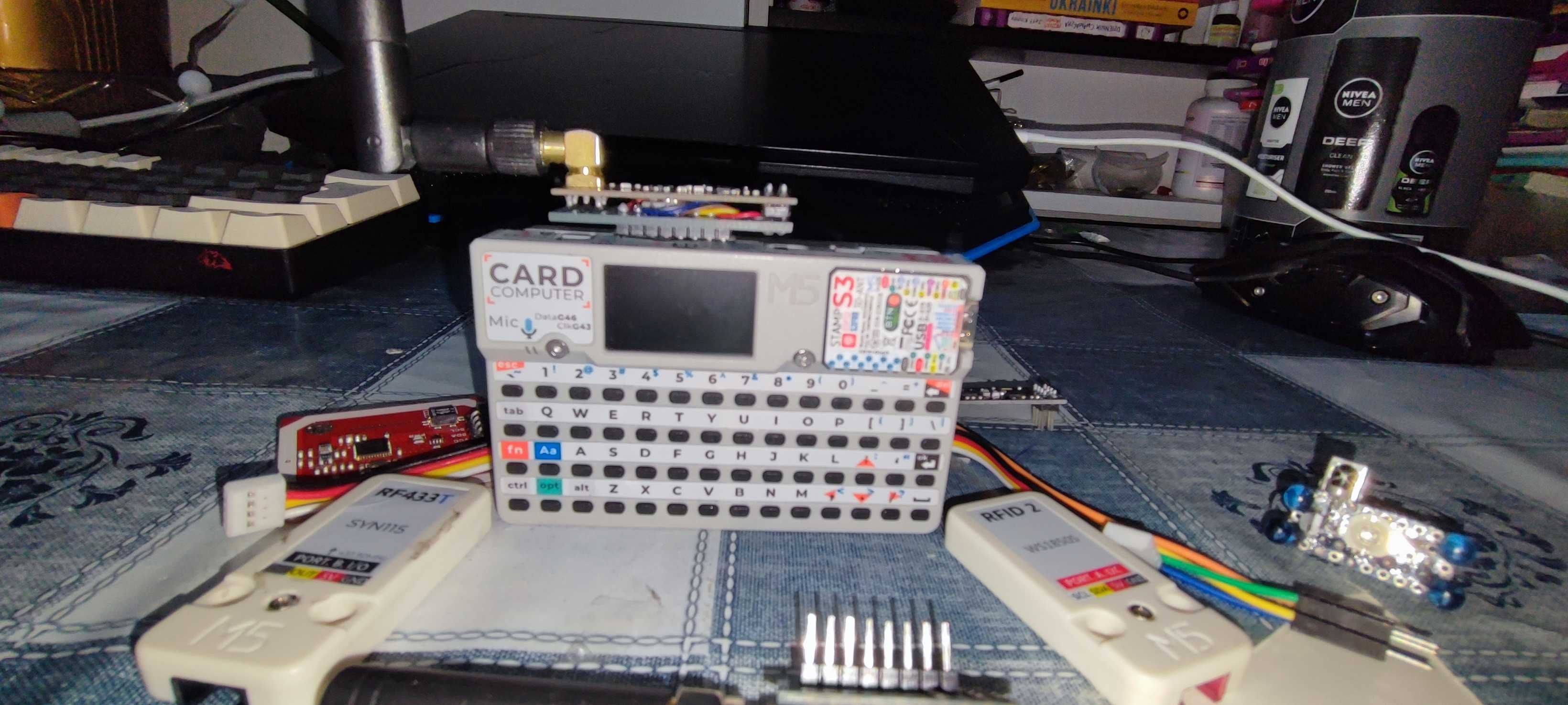 Monster card computer universal