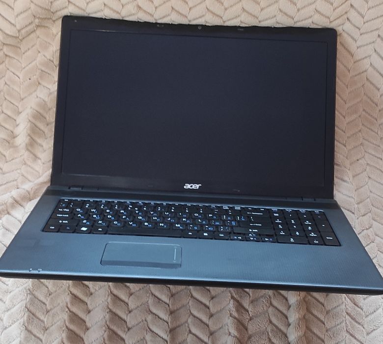 Ноутбук Acer Aspire 7250 (17.3", 8GB RAM)