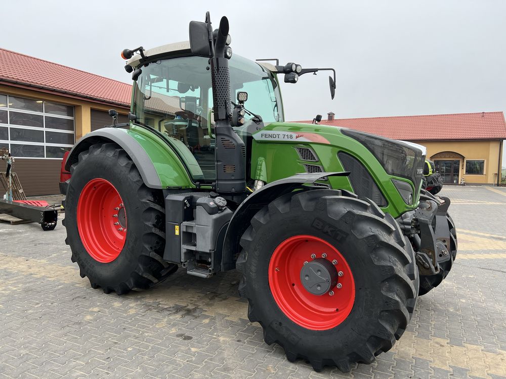 Fendt Vario 718 TMS profi Com 3