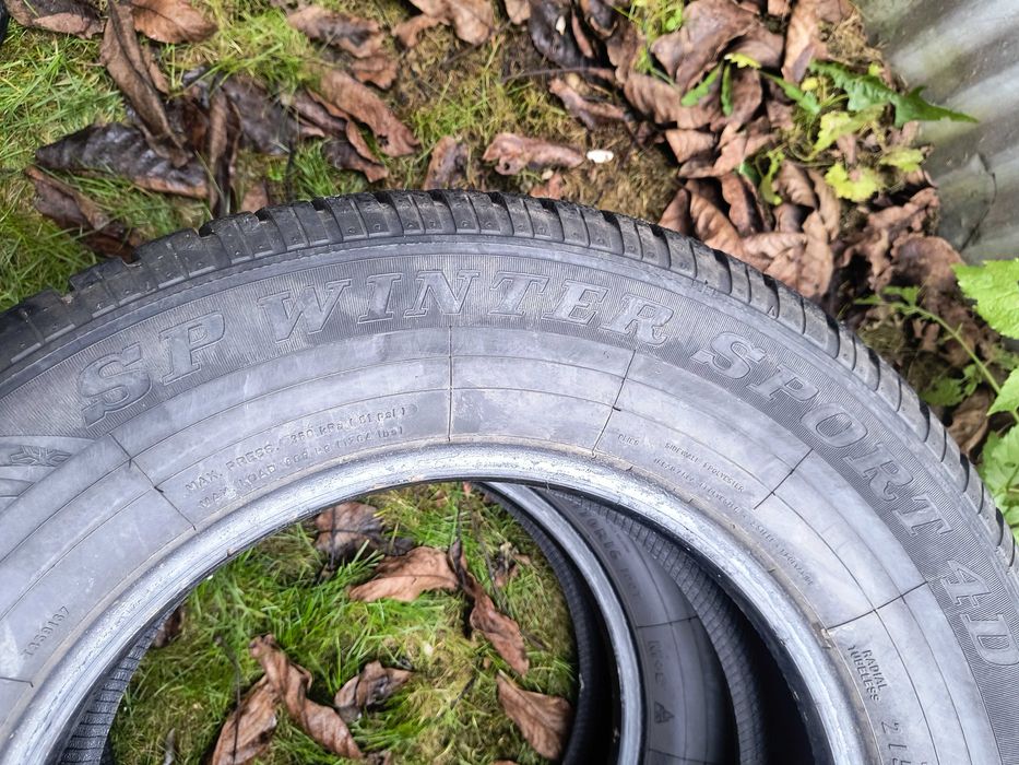 Dunlop Sp Winter Sport 4D 215/70R16 100T