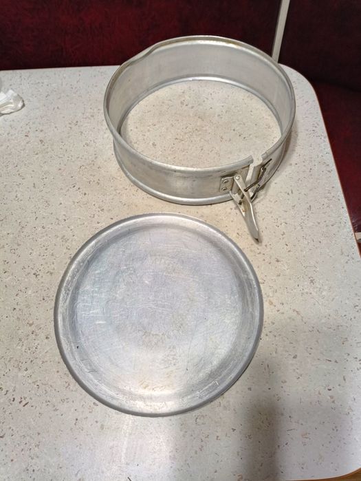 Продам форму для выпечки алюминий