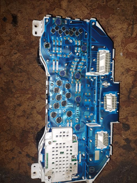 MR402592 Панель приборі Mitsubishi Pajero Wagon 3 3,5