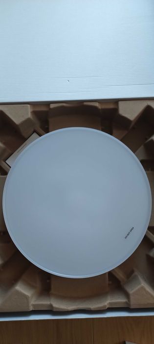 Lampa sufitowa Philips hue rozmiar L