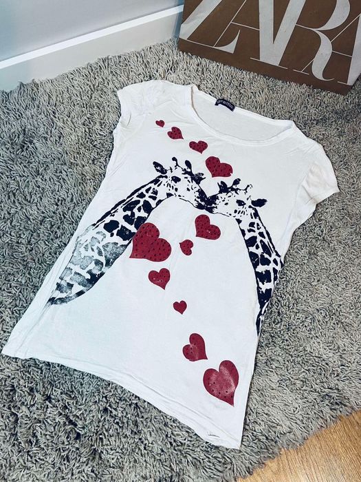 Graffic piekna bluzka t-shirt biala letnia zyrafy S M