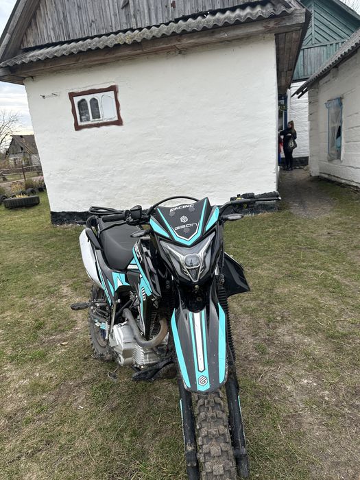 На місці торг  на доках