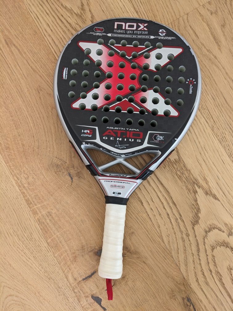 Raquete Padel Nox AT10 12K 2022