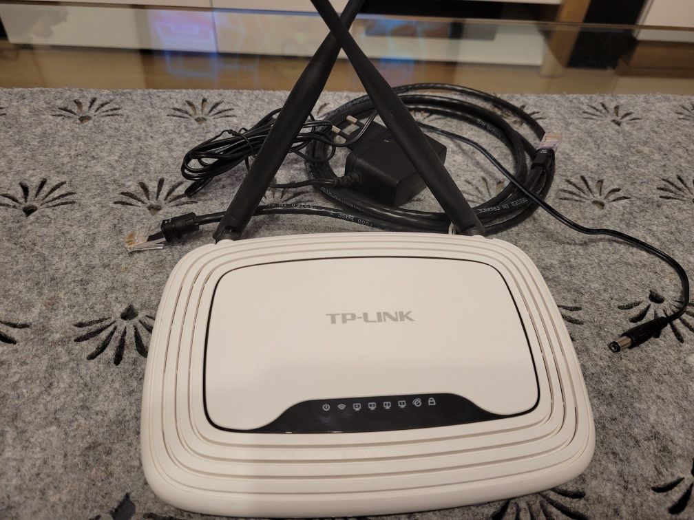 Router TP-Link TL-WR841N używany