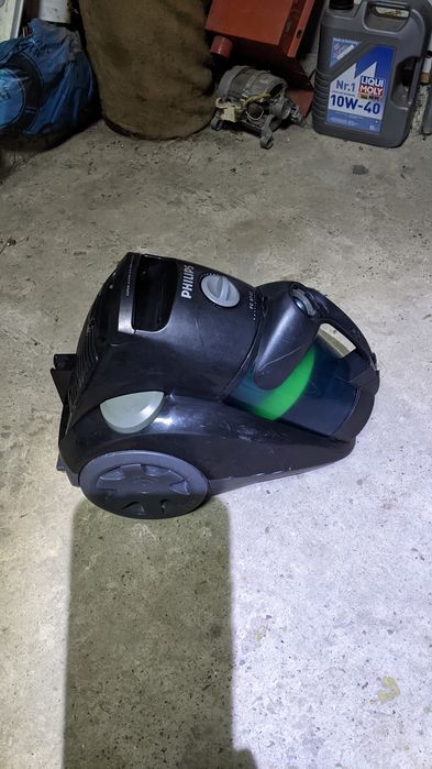 Продається пилосос Сенсор