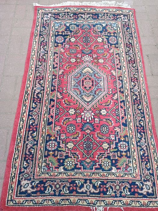 Dywan ręcznie tkany 160 x 90 cm