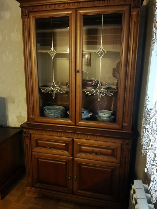 Piękne witryny do jadalni