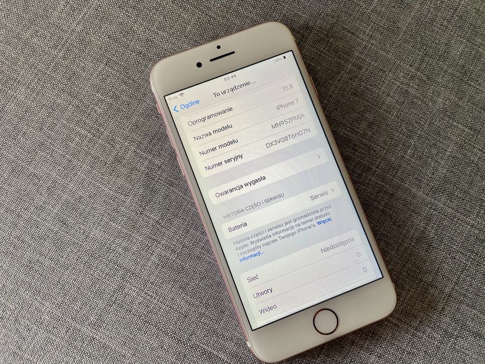 Stylowy Różowy iPhone 7 – 128 GB – Klasyka Apple!
