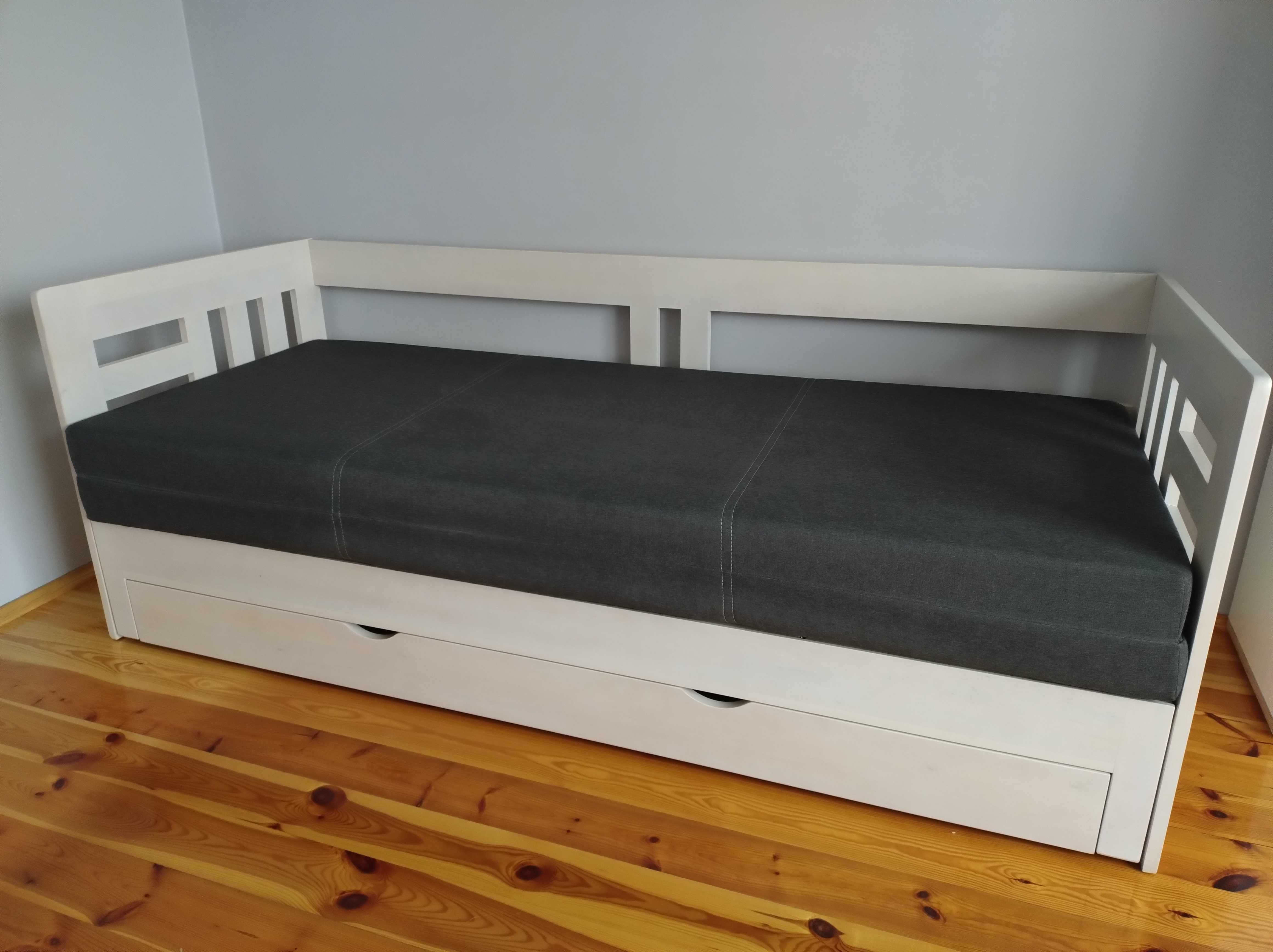 Łóżko rozsuwane 160x200 z materacem wysokoelastycznym