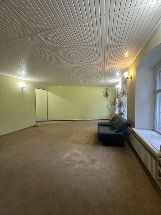 Здам приміщення 73 кв.м., 1 поверх, Центр, вул. Кооперативна