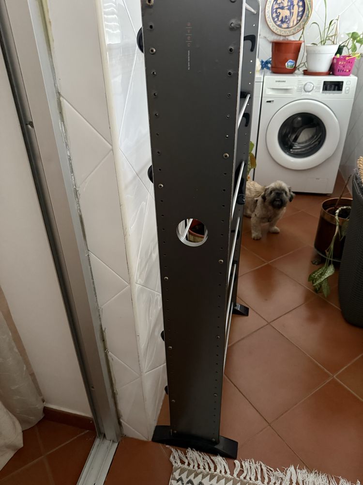 Coluna para secar roupa 1.20m altura x 0.65m largura