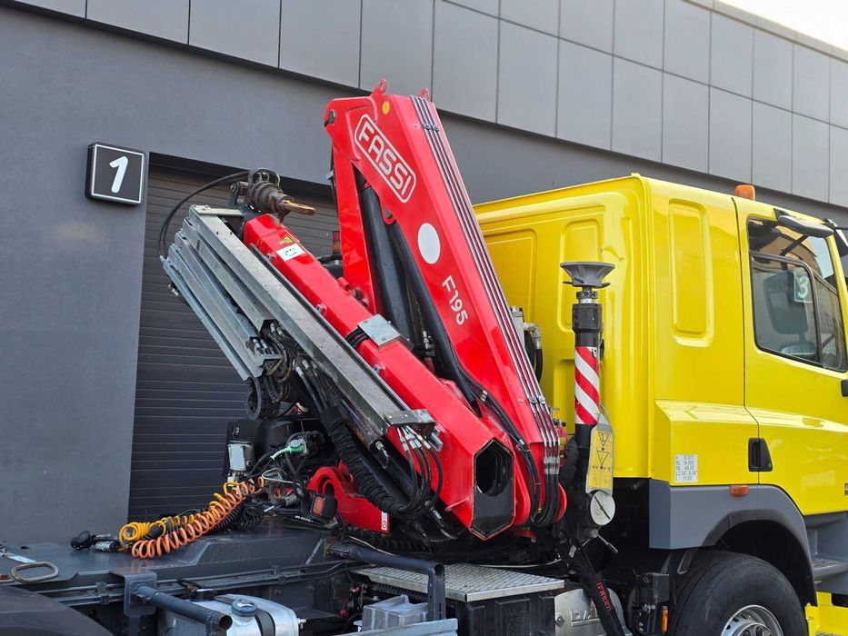 DAF FT CF85.410 | тягач | кран-маніпулятора