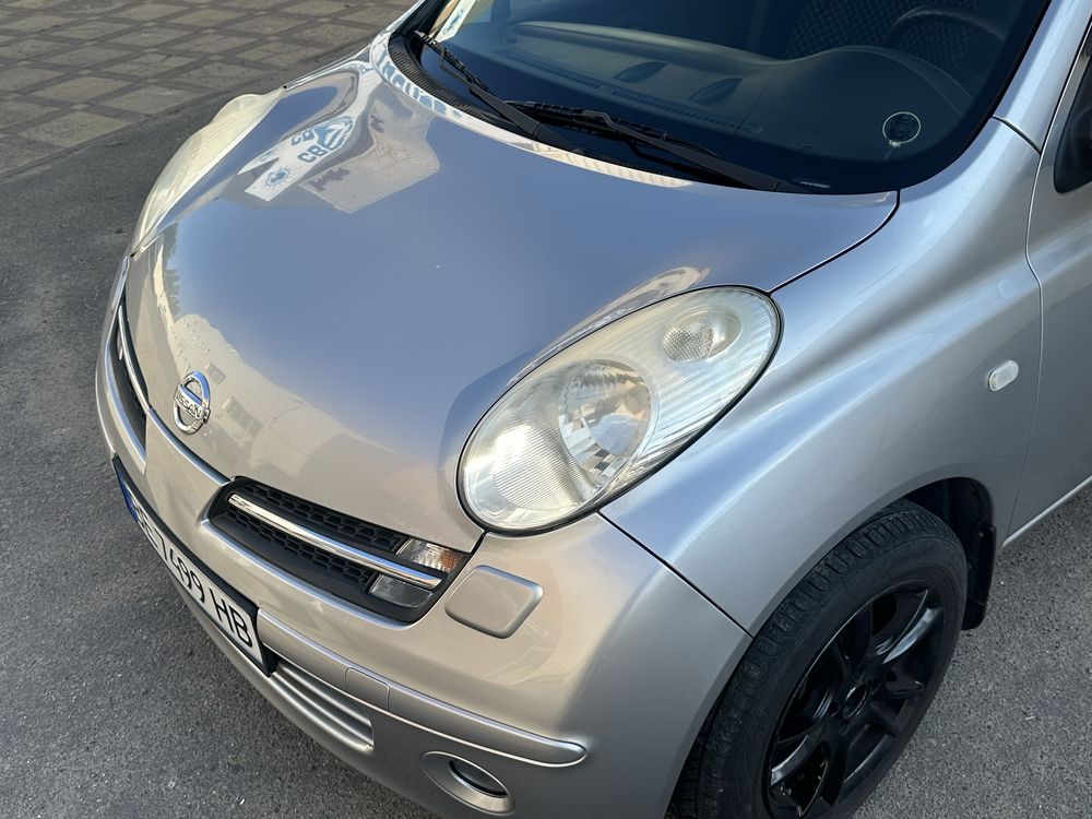 Nissan Micra автомат