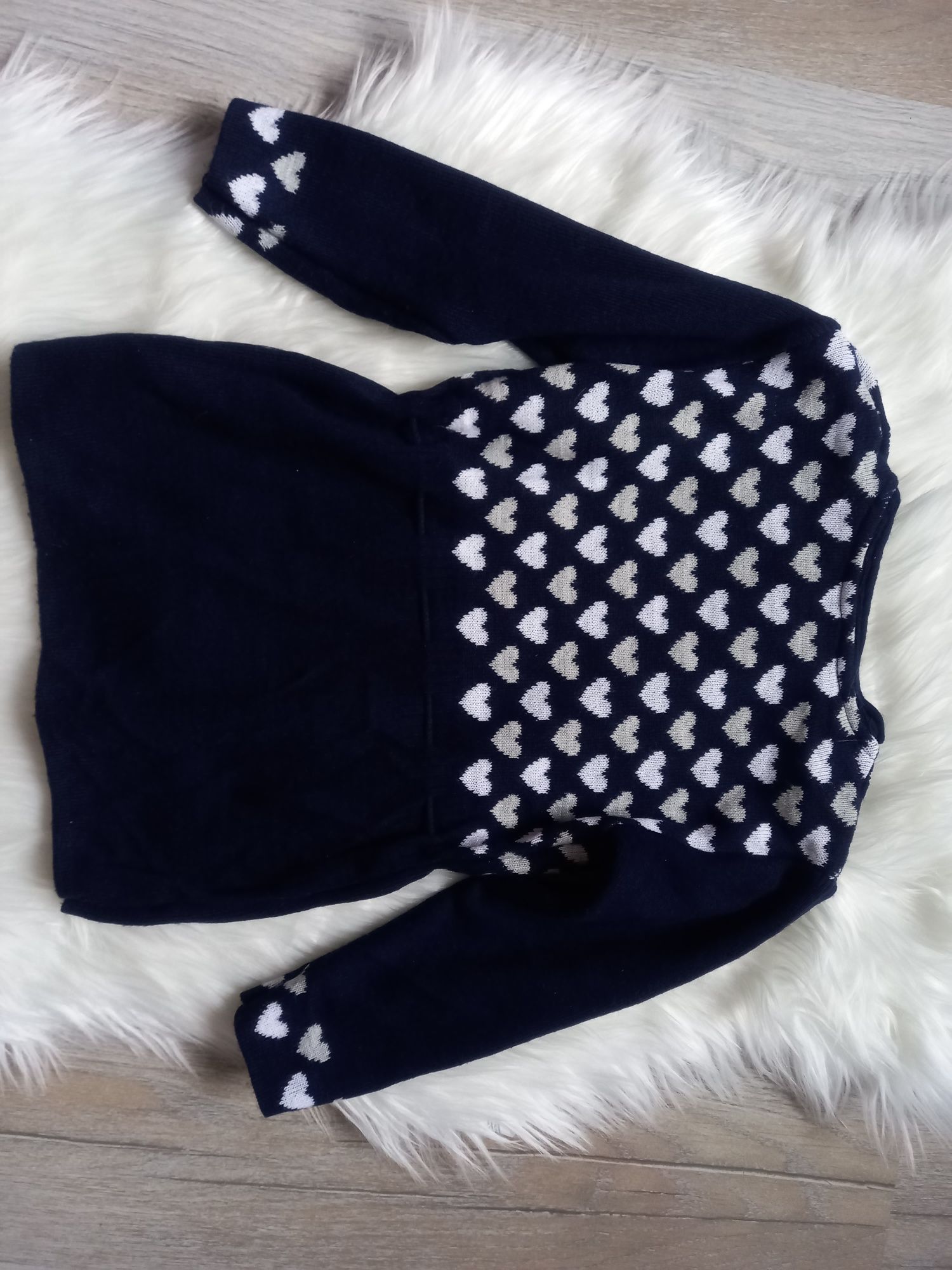 Sweter sweterek serduszka Jomar roz 116 akryl