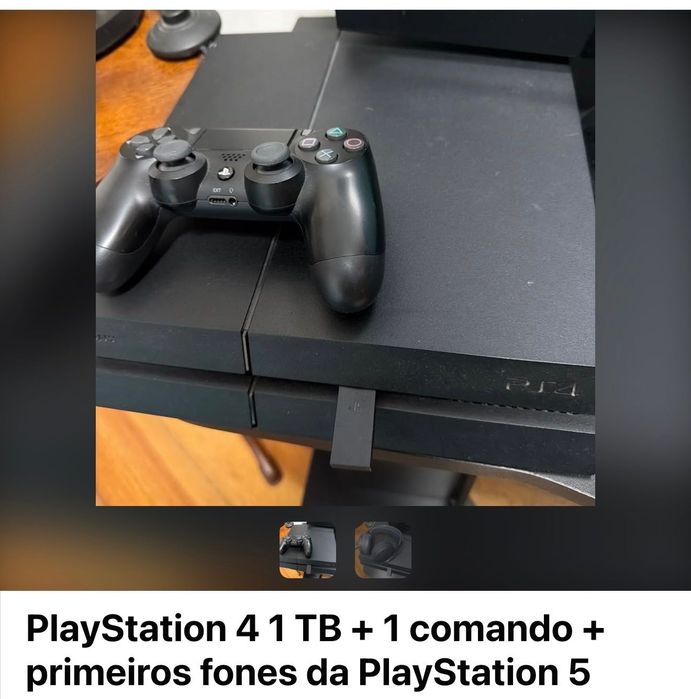PlayStation 4 + fones da PlayStation 5