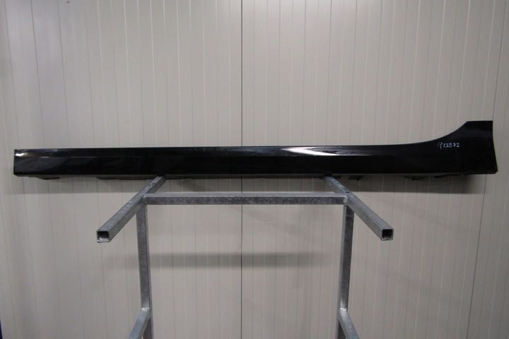 Накладка порогу, поріг оригінал  BMW  2 F44 218 228 235 2020