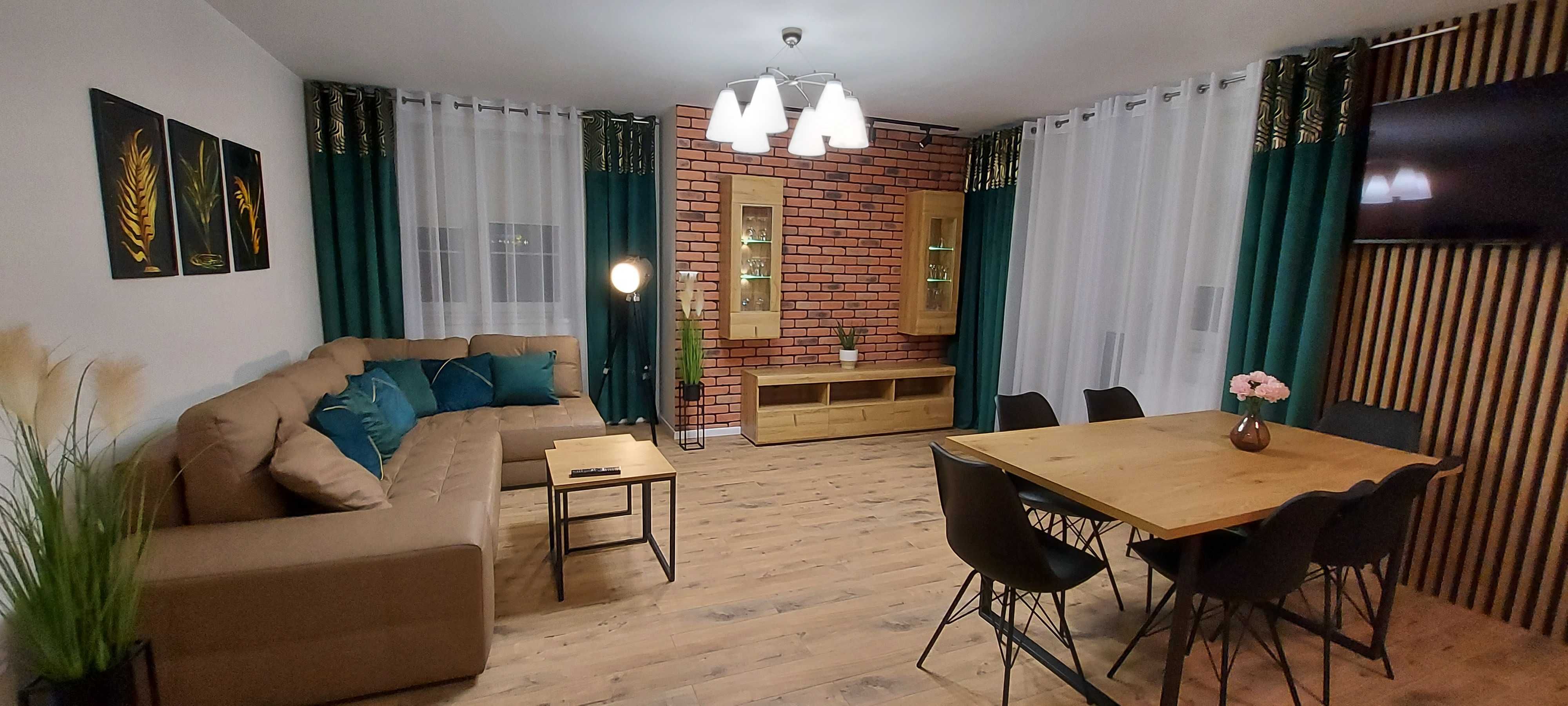 Apartament Piastowska dla 4-6 osób