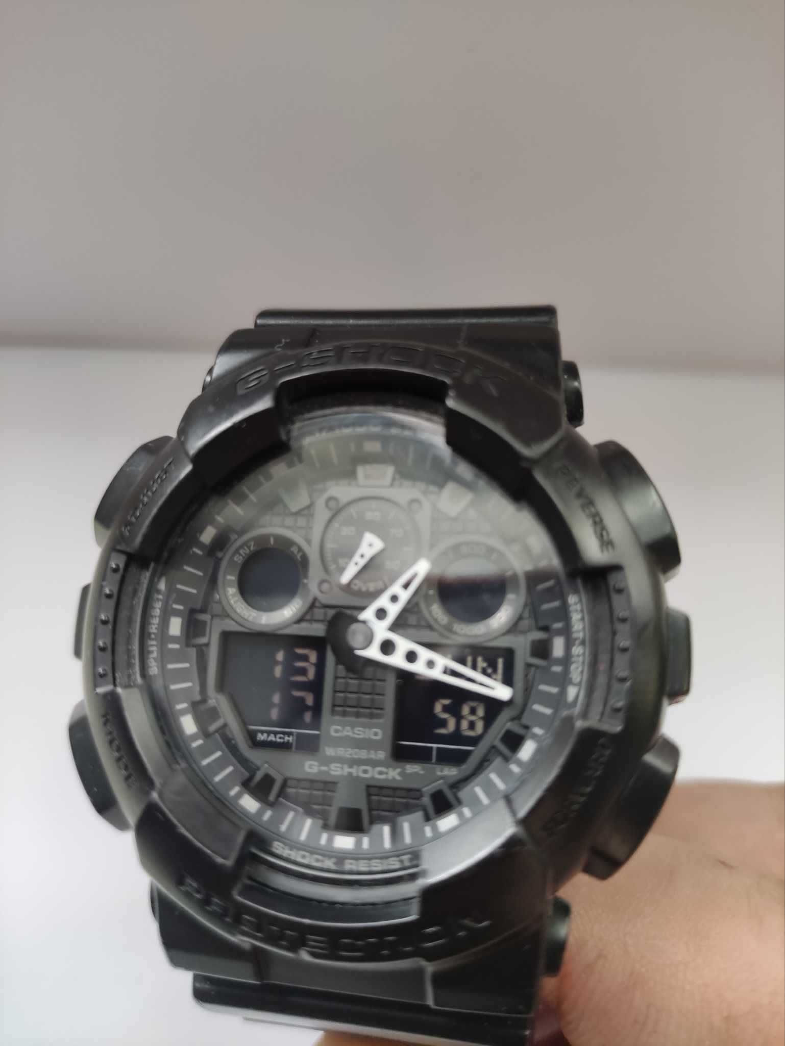 Zegarek G shock ga-100