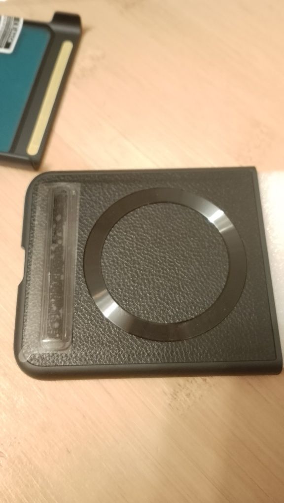 Capas Motorola RAZR 50 e 50 Ultra