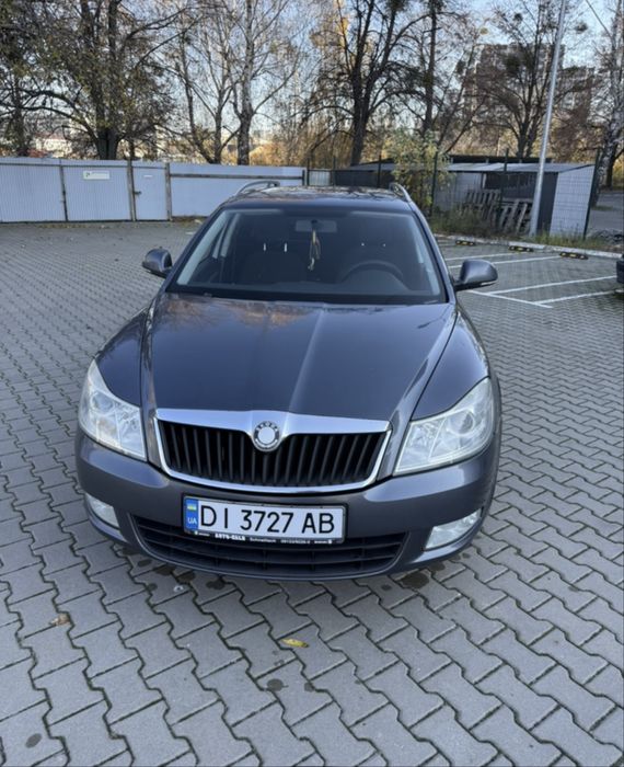Продам Skoda Octavia A5, надійний сімейний автомобіль.