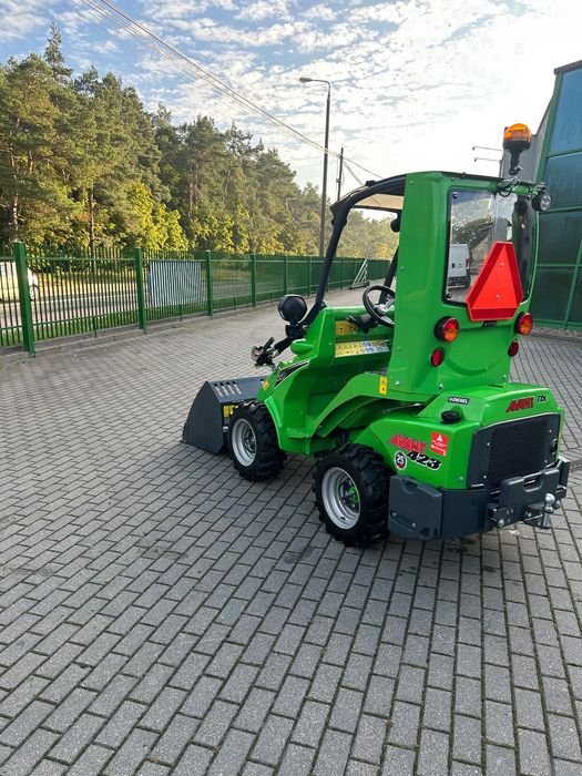 Mini ładowarka Avant 423 Fabrycznie Nowa 2025