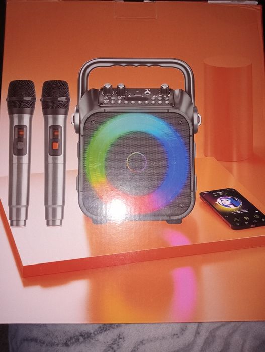 Głośnik z dwoma mikrofonami