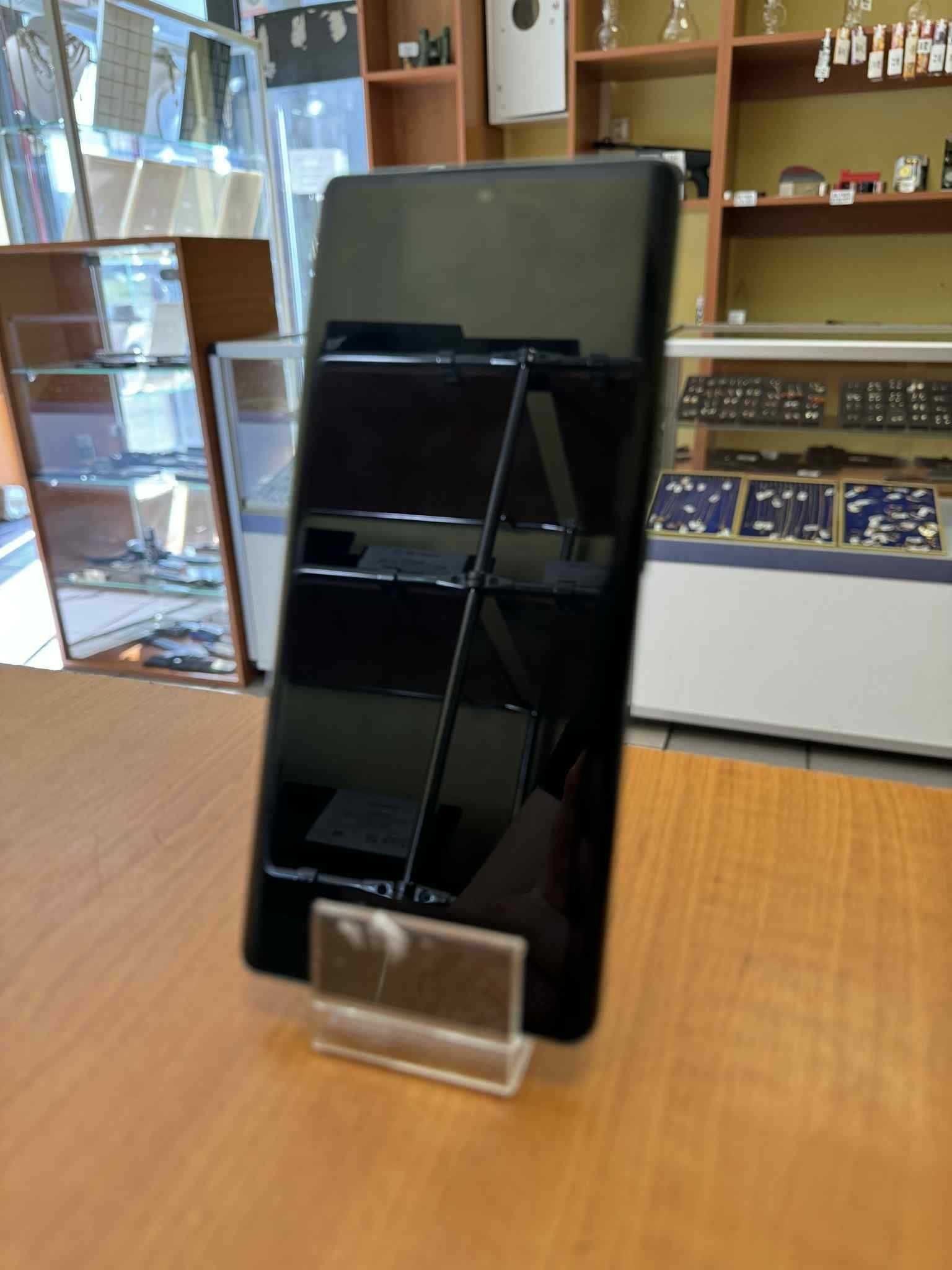 Smartfon Honor Magic5 Lite *OPIS*