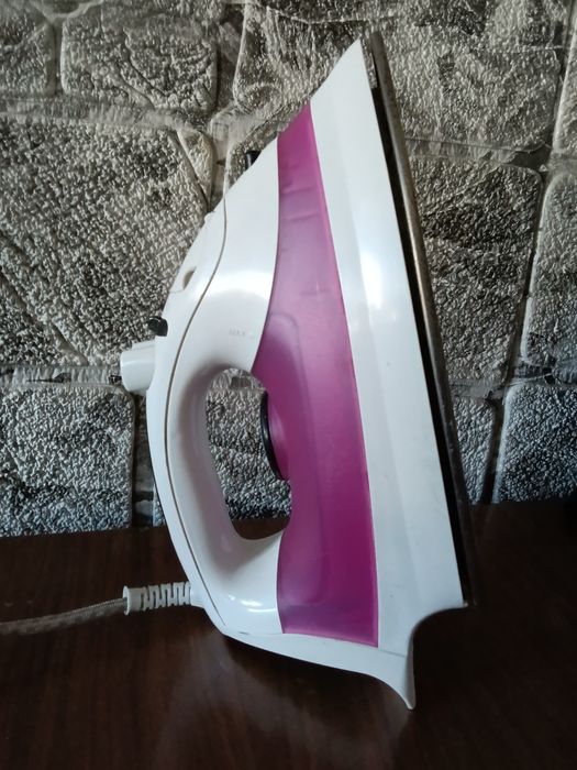 Праска електрична Elbee