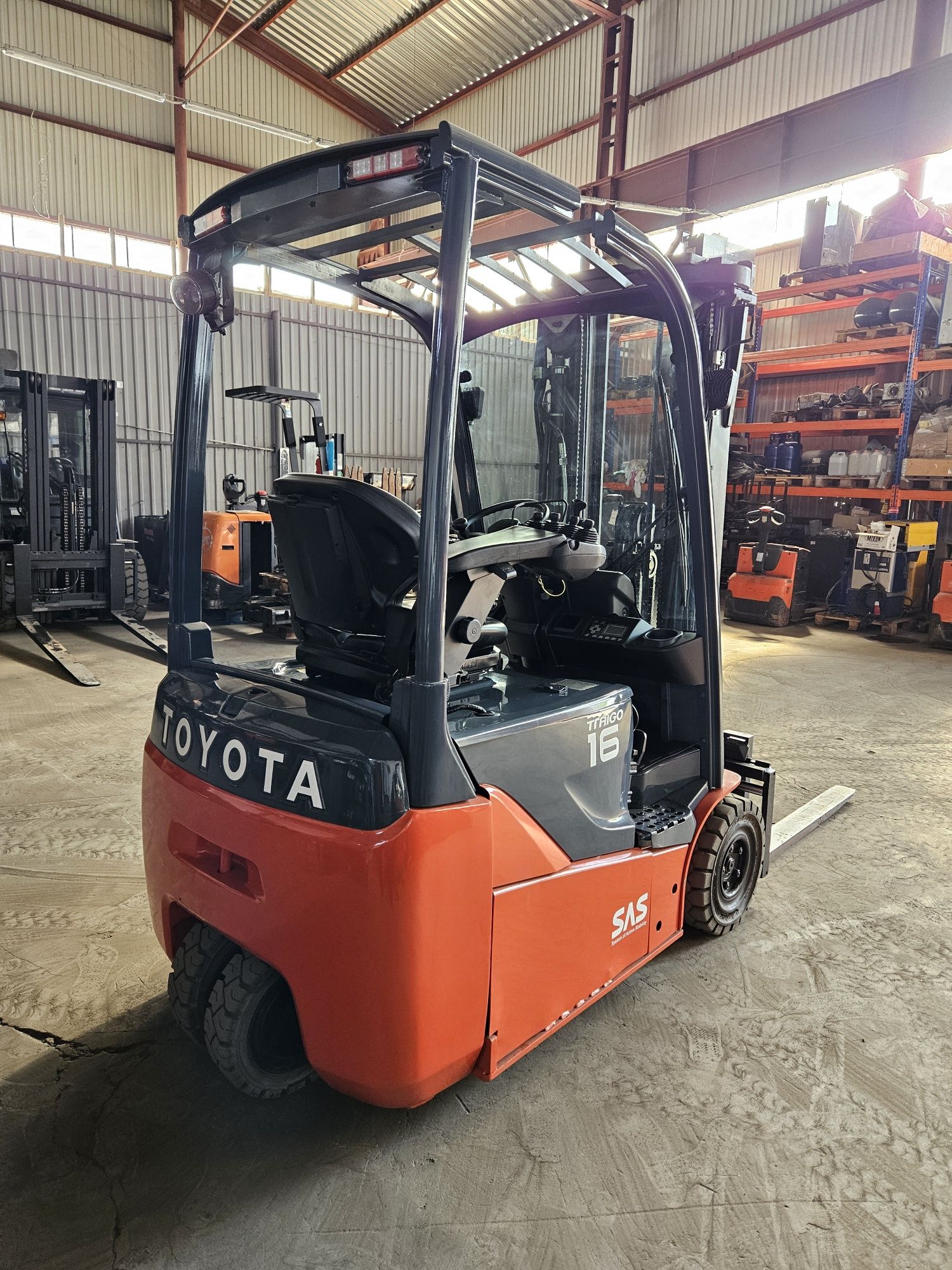 Навантажувач електричний Toyota 1,6 т. 2019 р. Вилочный погрузчик