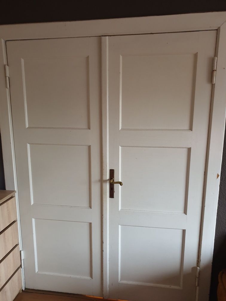 Stare drzwi z lat 30