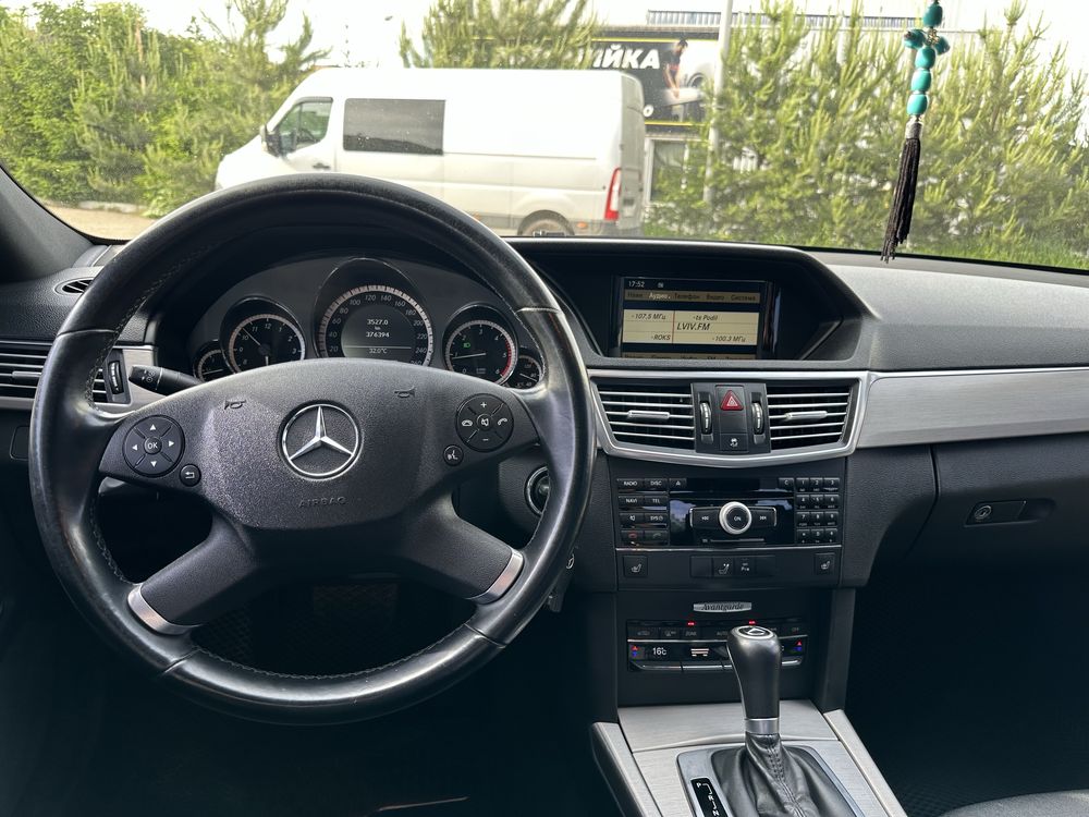 Продається Мерседес W212