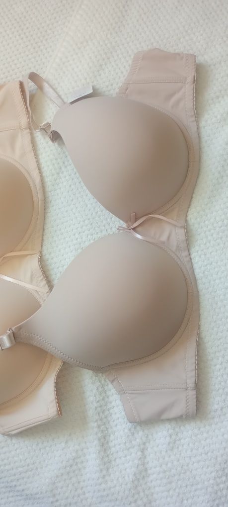 Dwa NOWE z metkami 105 E