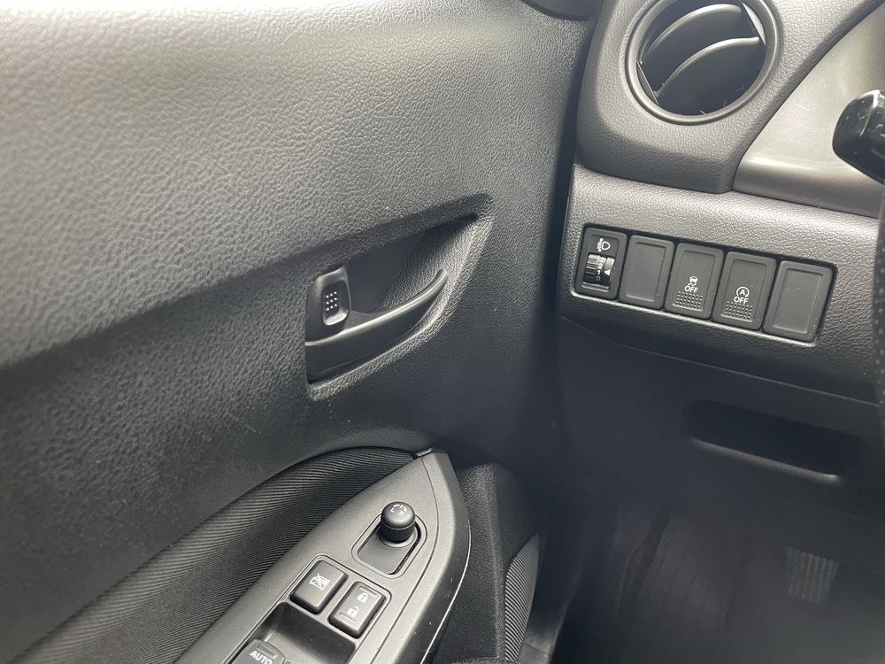 Продам Suzuki Vitara 2019 года идеал по хорошей цене