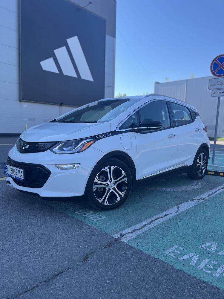Chevrolet Bolt Premier 2021 р.в  цілий без ДТП!