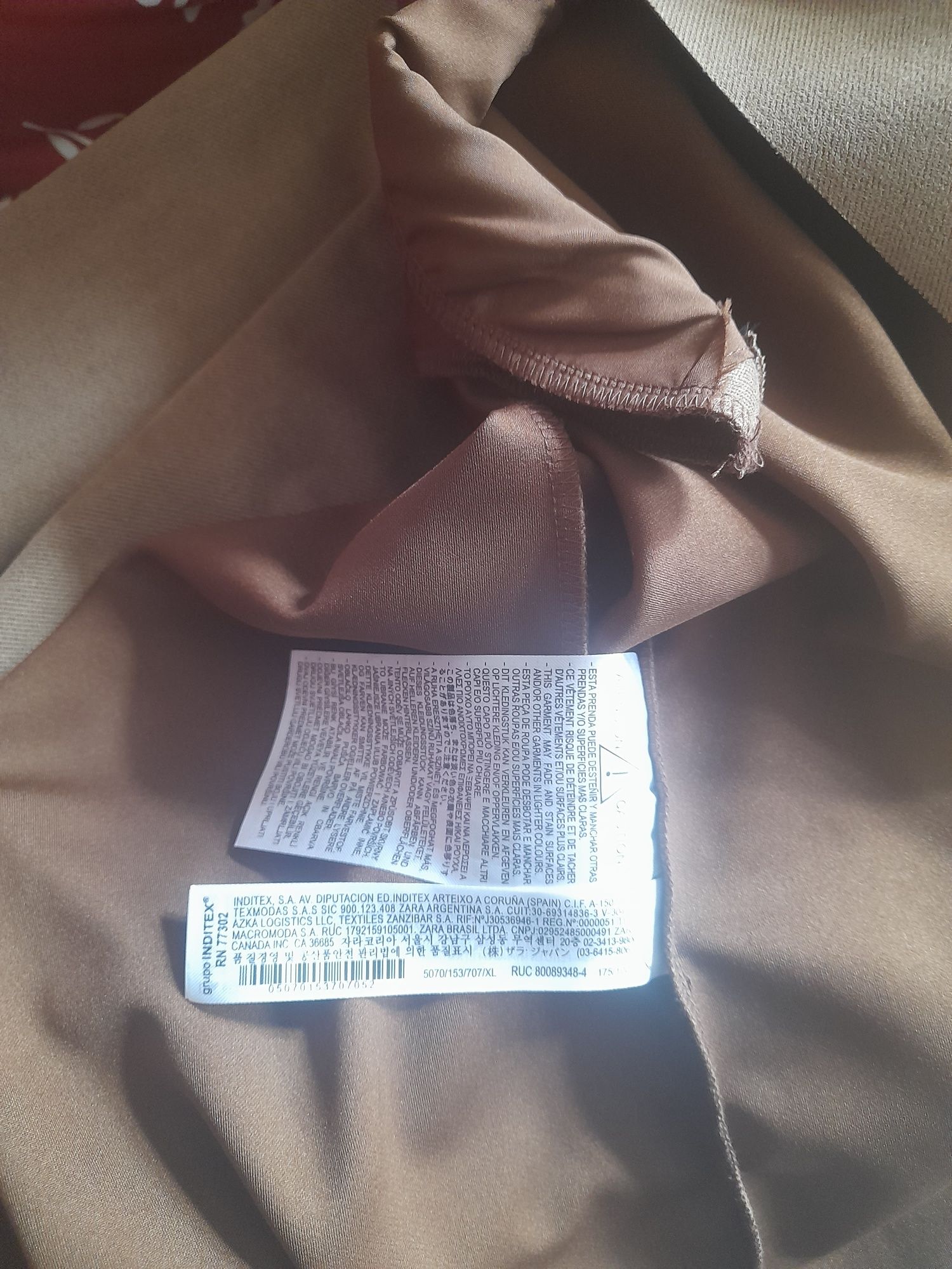 Nowy plaszcz zara XL ala zamsz camel