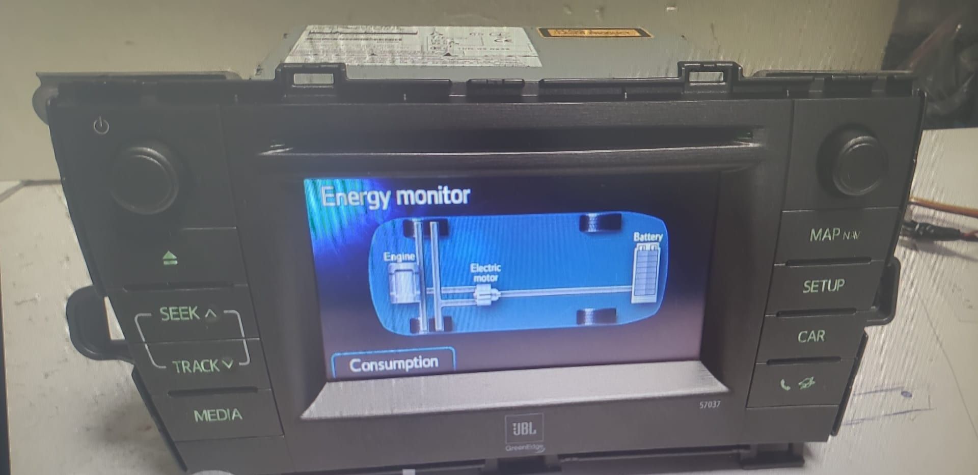 Toyota Prius (XW30) Radio/CD/DVD/GPS -JBL