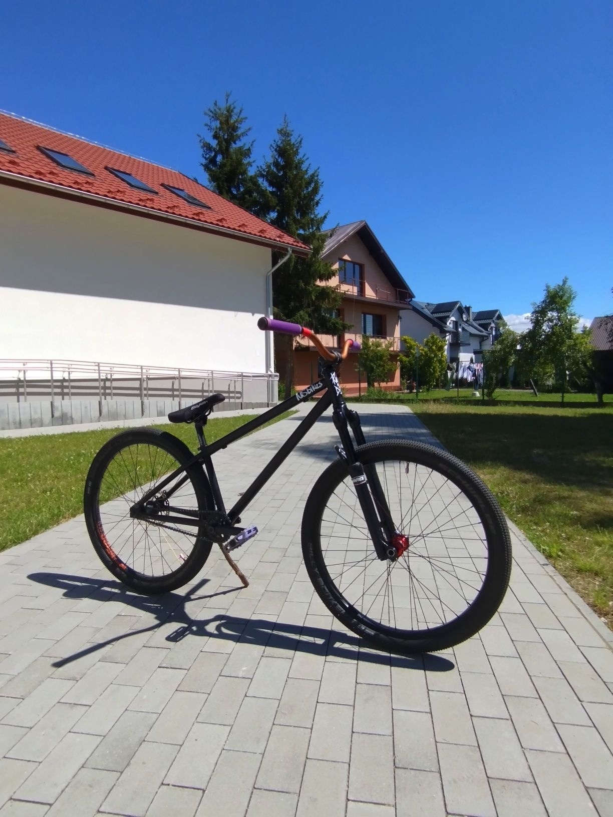 Dirt NS metropolis Custom (street)