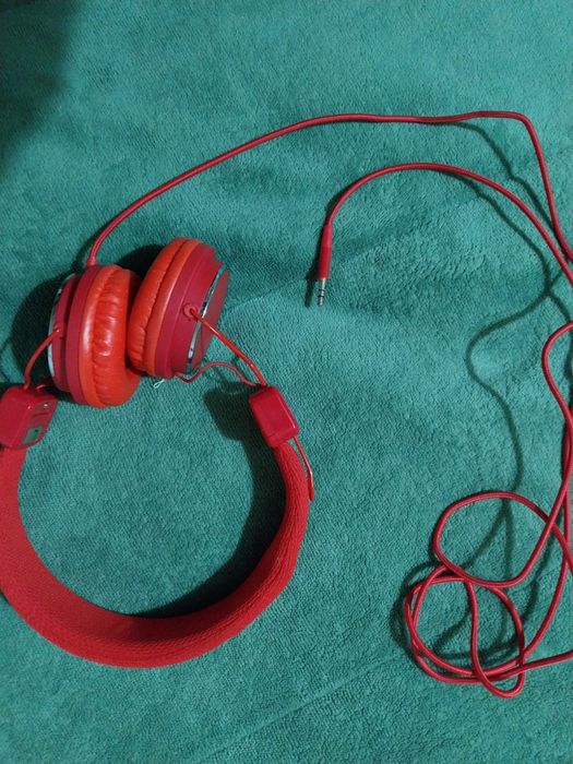 Vendo fones de fio